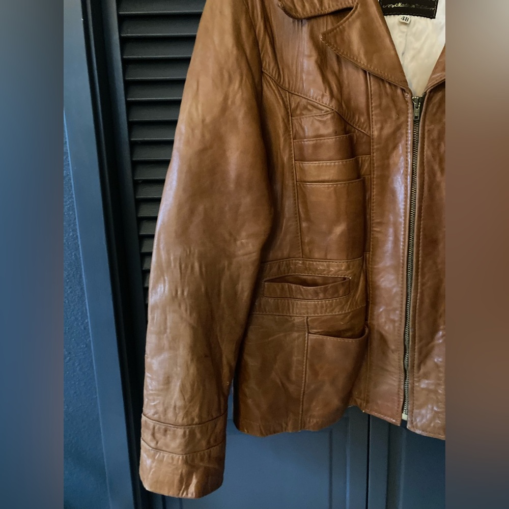 Vintage leather jacket - Picture 7 of 16